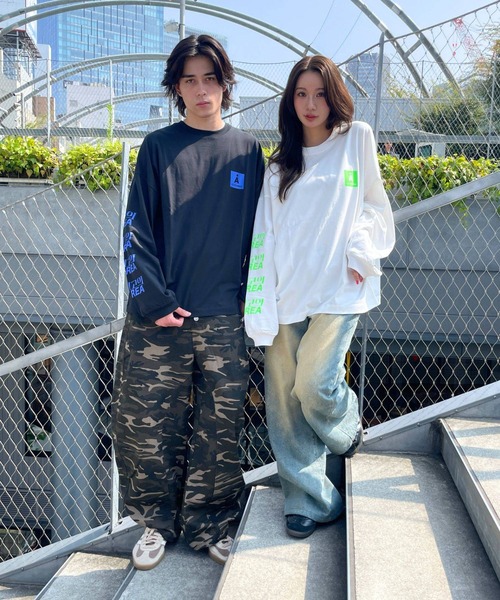 ALAND（エーランド）の「【UNISEX】ALAND／スリーブロゴプリントロンT（Tシャツ/カットソー・レディース・ホワイト/ブラック・MEDIUM/LARGE）」の13枚目の写真