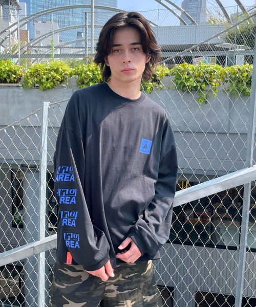 ALAND（エーランド）の「【UNISEX】ALAND／スリーブロゴプリントロンT（Tシャツ/カットソー・レディース・ホワイト/ブラック・MEDIUM/LARGE）」の16枚目の写真