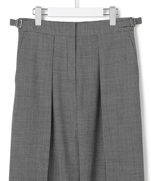 ICB(アイシービー)の「ウール2WAYストレッチ ワイドパンツ(その他パンツ・レディース・ブラック系9/スモーキーグリーン系/ライトイエロー系/ブラック系・2/0/00/6/4)」の19枚目の写真