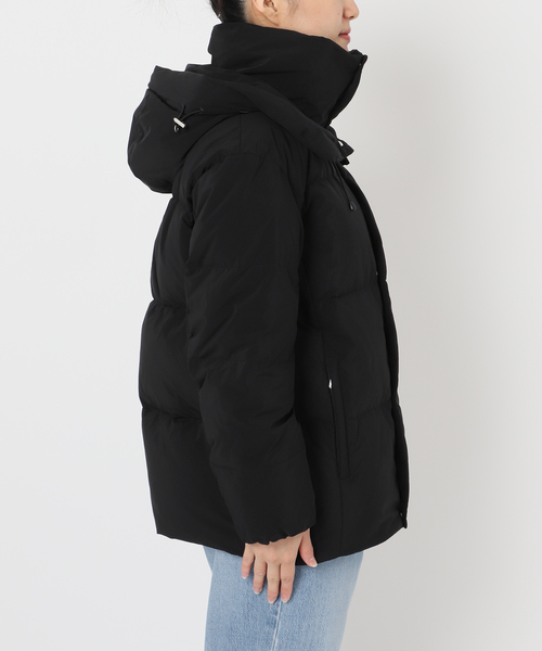 IENA(イエナ)の「ARTIROSA 撥水ライトパッファーダウン(ダウンジャケット/コート・レディース・ブラック/アイボリー・36/38)」の10枚目の写真