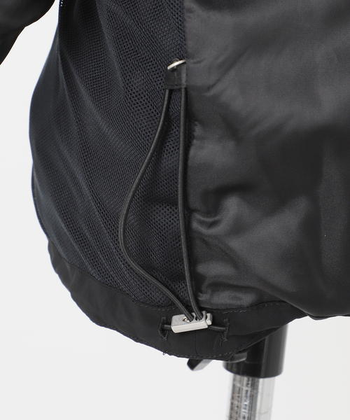 IENA(イエナ)の「ARTIROSA 撥水ライトパッファーダウン(ダウンジャケット/コート・レディース・ブラック/アイボリー・36/38)」の20枚目の写真