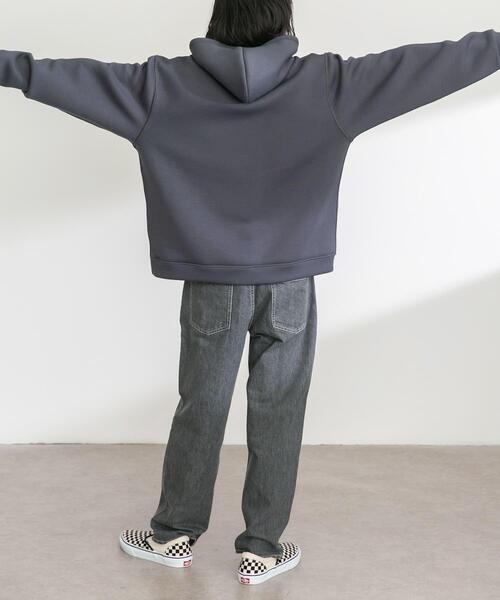 URBAN RESEARCH Sonny Label(アーバンリサーチサニーレーベル)の「ダンボールニットプルオーバーパーカー(パーカー・メンズ・グレー系その他/ブラック/チャコールグレー/ネイビー・MEDIUM/LARGE/X-LARGE)」の9枚目の写真