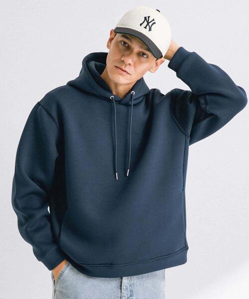 URBAN RESEARCH Sonny Label(アーバンリサーチサニーレーベル)の「ダンボールニットプルオーバーパーカー(パーカー・メンズ・グレー系その他/ブラック/チャコールグレー/ネイビー・MEDIUM/LARGE/X-LARGE)」の21枚目の写真