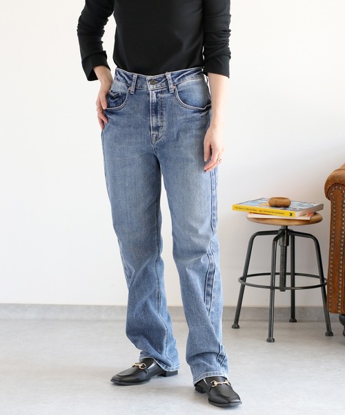 cepo(セポ)の「STREAMデニムパンツ〈ストレート / 丈長め〉(デニムパンツ・レディース・ブルー系2/ブルー系3・L/M/S)」の2枚目の写真