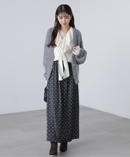 FREE'S MART(フリーズマート)の「◆サテンナローロングスカート(スカート・レディース・ブラウン/ホワイト/ブラック/グレー/ブラウン系その他/ブラック系その他・SMALL/MEDIUM)」の15枚目の写真