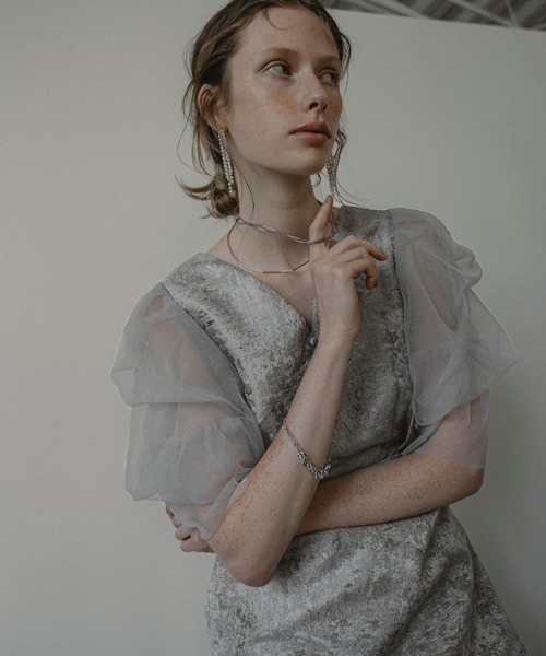 et.UNiVER(エトユニベール)の「Sheer allure dress(ドレス・レディース・ブラウン/ピンクベージュ/グレー・SMALL/MEDIUM/LARGE)」の9枚目の写真