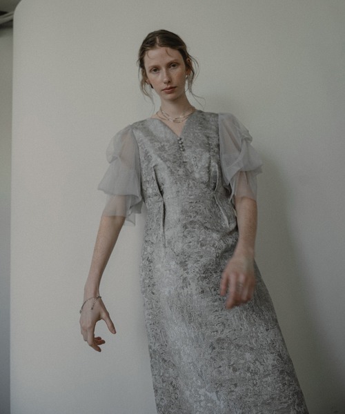 et.UNiVER(エトユニベール)の「Sheer allure dress(ドレス・レディース・ブラウン/ピンクベージュ/グレー・SMALL/MEDIUM/LARGE)」の10枚目の写真