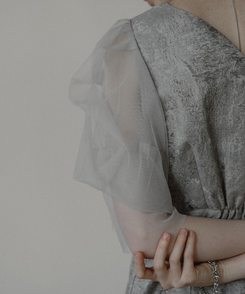 et.UNiVER(エトユニベール)の「Sheer allure dress(ドレス・レディース・ブラウン/ピンクベージュ/グレー・SMALL/MEDIUM/LARGE)」の13枚目の写真