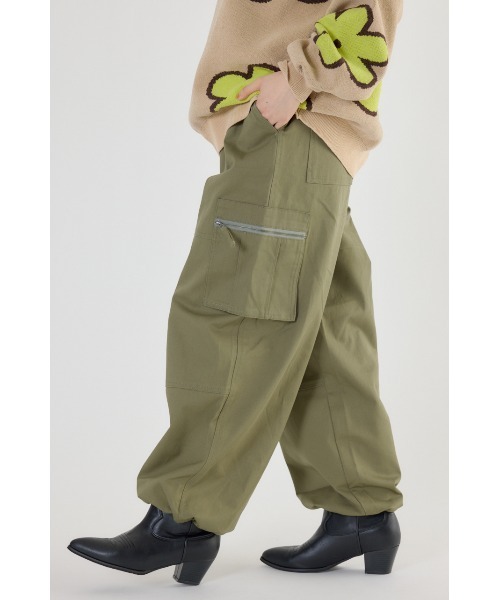 RODEO CROWNS WIDE BOWL(ロデオクラウンズワイドボウル)の「POCKET ZIP CARGOパンツ(カーゴパンツ・レディース・ブラック/ブラウン系その他/カーキ/カモフラージュ・FREE)」の18枚目の写真