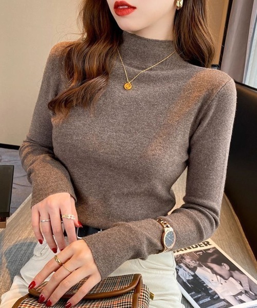 Beststore（ベストストア）の「フルカラー ハイネックニットトップス（ニット/セーター・レディース・グレー/ブルー/ベージュ/ホワイト/ブラウン/ブラック/ブラウン系その他/ライトベージュ・FREE）」の4枚目の写真