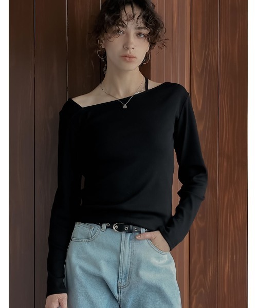 Re:EDIT（リエディ）の「[2025AW COLLECTION][汗じみ防止][UVカット]リブカットソーアシンメトリーネックデザイントップス（Tシャツ/カットソー・レディース・ブラック/チャコールグレー/ホワイト/ブラウン・MEDIUM/LARGE）」の3枚目の写真