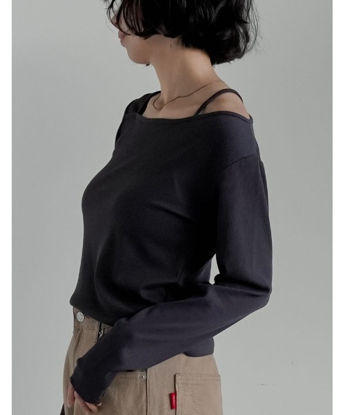 Re:EDIT（リエディ）の「[2025AW COLLECTION][汗じみ防止][UVカット]リブカットソーアシンメトリーネックデザイントップス（Tシャツ/カットソー・レディース・ブラック/チャコールグレー/ホワイト/ブラウン・MEDIUM/LARGE）」の19枚目の写真