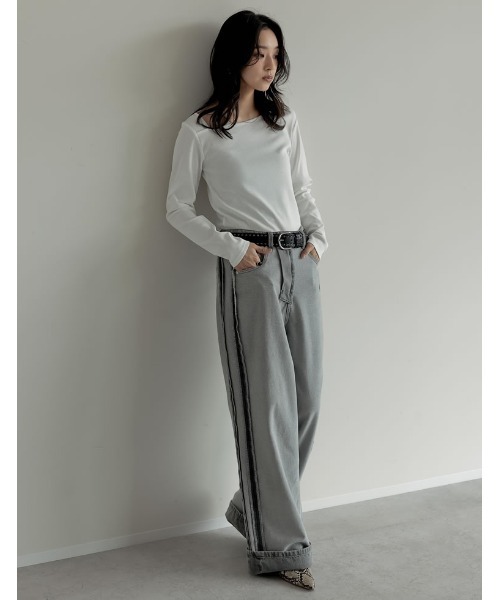 Re:EDIT（リエディ）の「[2025AW COLLECTION][汗じみ防止][UVカット]リブカットソーアシンメトリーネックデザイントップス（Tシャツ/カットソー・レディース・ブラック/チャコールグレー/ホワイト/ブラウン・MEDIUM/LARGE）」の9枚目の写真