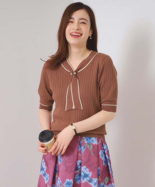 ITS'DEMO（イッツデモ）の「【手洗い可】配色ボウタイニット（ニット/セーター・レディース・ベビーピンク/アイボリー/ブラック/ダークブラウン・00）」の4枚目の写真