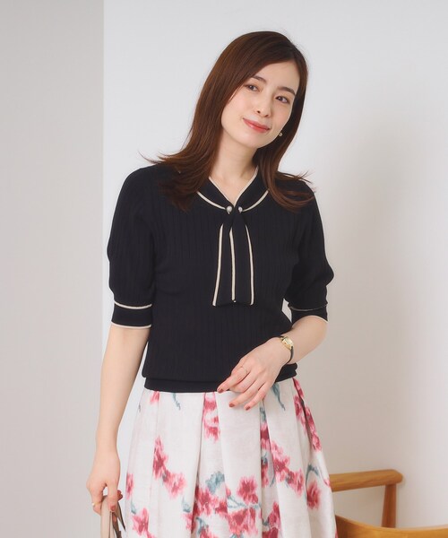 ITS'DEMO（イッツデモ）の「【手洗い可】配色ボウタイニット（ニット/セーター・レディース・ベビーピンク/アイボリー/ブラック/ダークブラウン・00）」の3枚目の写真