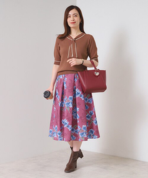 ITS'DEMO（イッツデモ）の「【手洗い可】配色ボウタイニット（ニット/セーター・レディース・ベビーピンク/アイボリー/ブラック/ダークブラウン・00）」の6枚目の写真