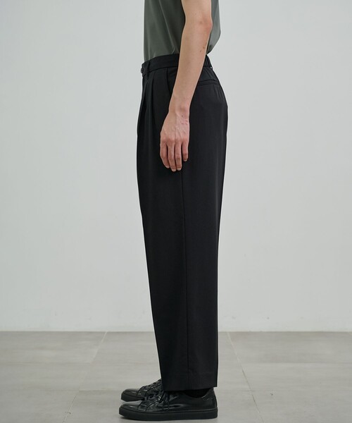 UNITED TOKYO（ユナイテッドトウキョウ）の「TECHNO WOOL 2タックイージーパンツ（その他パンツ・メンズ・ブラック/ダークグレー/オリーブ・1/2）」の20枚目の写真