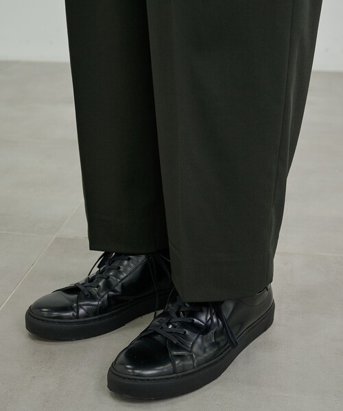 UNITED TOKYO（ユナイテッドトウキョウ）の「TECHNO WOOL 2タックイージーパンツ（その他パンツ・メンズ・ブラック/ダークグレー/オリーブ・1/2）」の22枚目の写真