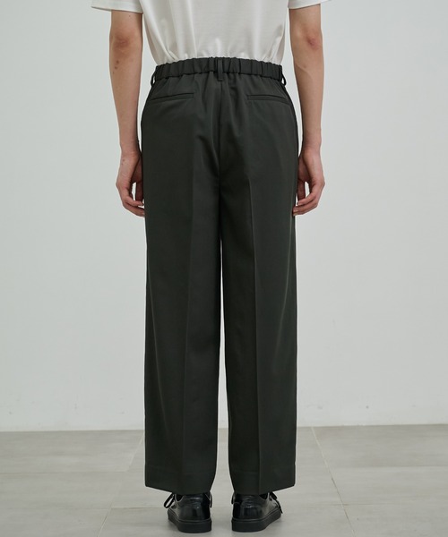 UNITED TOKYO（ユナイテッドトウキョウ）の「TECHNO WOOL 2タックイージーパンツ（その他パンツ・メンズ・ブラック/ダークグレー/オリーブ・1/2）」の11枚目の写真