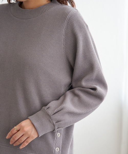 ikka(イッカ)の「ラメワッフル裾リングドットプルオーバー(Tシャツ/カットソー・レディース・ブラック/ベージュ/ブラウン系その他・M/L/S)」の17枚目の写真