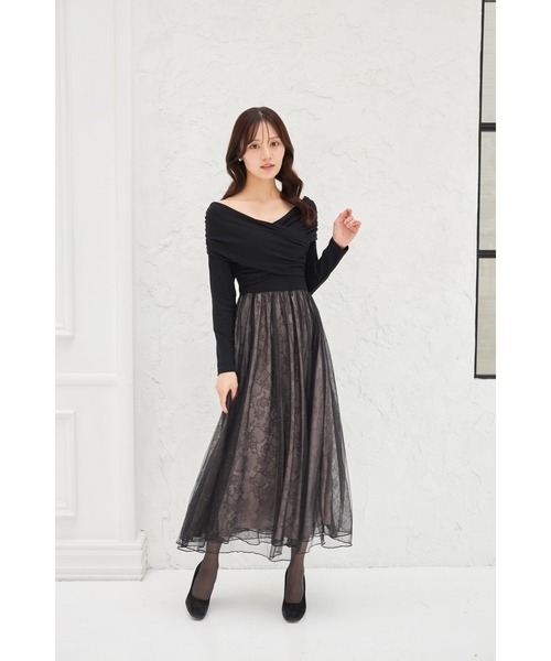 tocco closet(トッコ クローゼット)の「オフショルカットソー×ラメレースドッキングワンピース(ワンピース・レディース・ベージュ/ブラック・M)」の3枚目の写真