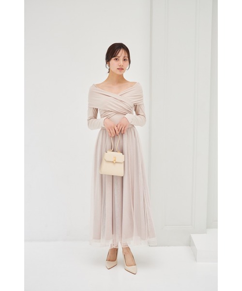 tocco closet(トッコ クローゼット)の「オフショルカットソー×ラメレースドッキングワンピース(ワンピース・レディース・ベージュ/ブラック・M)」の15枚目の写真