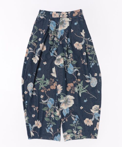 STYLEBLOCK（スタイルブロック）の「花柄デニムサイドタックカーブパンツ（デニムパンツ・レディース・ネイビー/ブルー・M/S）」の4枚目の写真