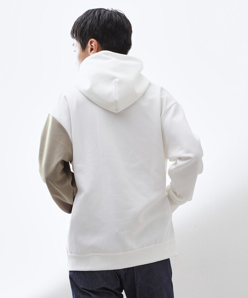 THE SHOP TK （ザ ショップ ティーケー ）の「【一枚で着映える】ポンチブロッキングパーカ 洗濯機OK（パーカー・メンズ・ホワイト系3/ブルー/オフホワイト・04/03/02）」の19枚目の写真