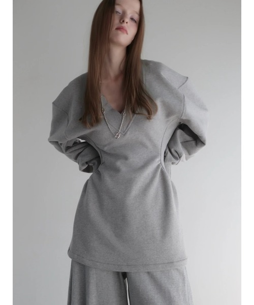 AMOMMA(アモマ)の「V NECK SWEAT MINI DRESS(Tシャツ/カットソー・レディース・グレー/ブラック・FREE)」の9枚目の写真