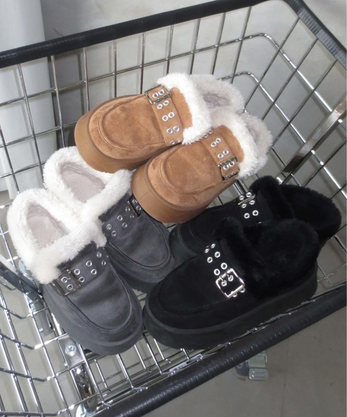 sedacle girl(セダクルガール)の「バックルムートンブーツ(ブーツ・レディース・ブラック/グレー/キャメル・SMALL/MEDIUM/LARGE)」の8枚目の写真