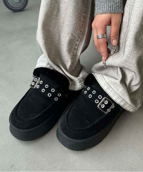 sedacle girl(セダクルガール)の「バックルムートンブーツ(ブーツ・レディース・ブラック/グレー/キャメル・SMALL/MEDIUM/LARGE)」の6枚目の写真