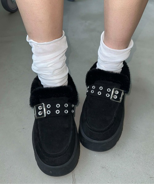 sedacle girl(セダクルガール)の「バックルムートンブーツ(ブーツ・レディース・ブラック/グレー/キャメル・SMALL/MEDIUM/LARGE)」の14枚目の写真