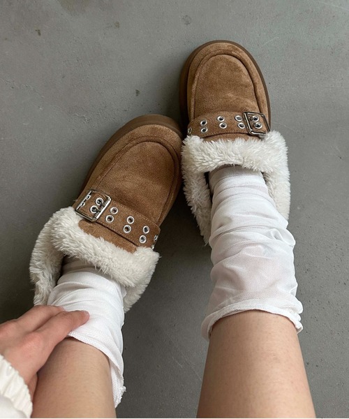 sedacle girl(セダクルガール)の「バックルムートンブーツ(ブーツ・レディース・ブラック/グレー/キャメル・SMALL/MEDIUM/LARGE)」の9枚目の写真