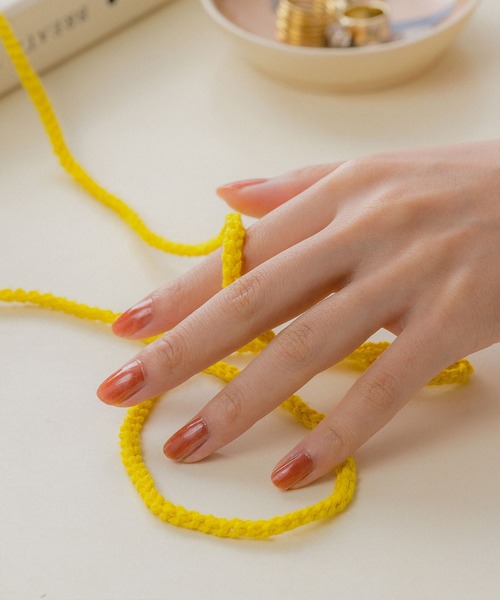 OSAJI(オサジ)の「【引き下げ】オサジ アップリフト ネイルカラー / 2025HOLIDAY【数量限定】(マニキュア/ジェルネイル・レディース・610〈踊れ〉/609〈アルバム〉/607〈ひらめき〉/605 〈いまそかり〉/606〈肖像画〉/608〈黄金の夜明け〉・FREE)」の7枚目の写真