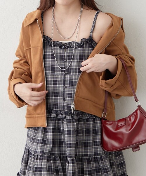 continuer de NICE CLAUP(コンティニューデナイスクラップ)の「【人気デザイン!】キャミティアードチュニック(シャツ/ブラウス・レディース・ブラウン系その他/ブラック/ブルー系その他・FREE)」の11枚目の写真