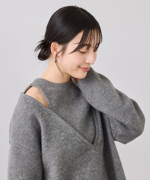 VIS(ビス)の「【WEB限定】アンサンブル風Vネックニット(ニット/セーター・レディース・チャコールグレー/キナリ/ベージュ系その他・FREE)」の6枚目の写真