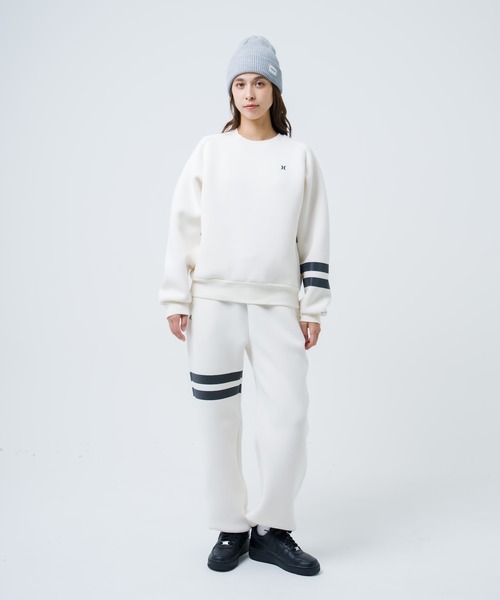 Hurley （ハーレー）の「【Hurley:ハーレー】レディースファントムスウェット　ストレッチトレーナー　吸水速乾　PHANTOM SWEAT BLOCK PARTY CREW（スウェット・レディース・オフホワイト/ブラック・MEDIUM/LARGE/SMALL）」の4枚目の写真