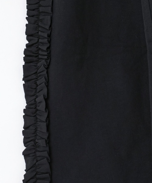 LOWRYS FARM（ローリーズファーム）の「サイドフリルカットパンツ　607239（スウェットパンツ・レディース・ネイビー/ブラウン/ブラック/グレー・SMALL/MEDIUM）」の18枚目の写真