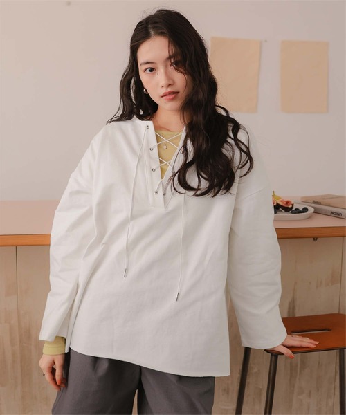 titivate(ティティベイト)の「レースアップデザインプルオーバー(Tシャツ/カットソー・レディース・オフホワイト/グレー/ピンク・SHORT/FREE)」の18枚目の写真