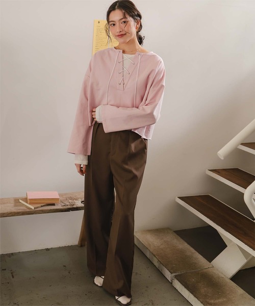 titivate(ティティベイト)の「レースアップデザインプルオーバー(Tシャツ/カットソー・レディース・オフホワイト/グレー/ピンク・SHORT/FREE)」の4枚目の写真