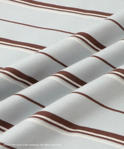 SALON adam et rope'（サロン アダム エ ロペ）の「Coca-Cola マルチボーダーワンピース（ワンピース・レディース・サックスブルー/ブラウン系その他2・FREE）」の6枚目の写真