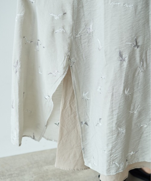 yuni(ユニ )の「bird刺繍 layered ワンピース(ワンピース・レディース・ブラック/グレー・FREE)」の20枚目の写真