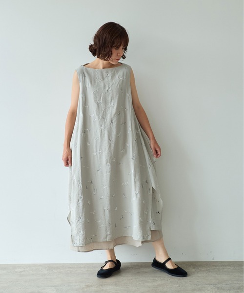 yuni(ユニ )の「bird刺繍 layered ワンピース(ワンピース・レディース・ブラック/グレー・FREE)」の9枚目の写真
