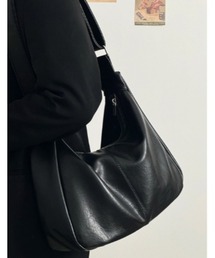 Sakka（サッカ）の「PUレザー ステッチショルダーバッグ（ショルダーバッグ）」