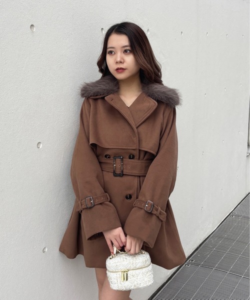 one way（ワンウェイ）の「ファー衿コート（ダウンジャケット/コート・レディース・グレー/ホワイト/ブラウン・FREE）」の5枚目の写真