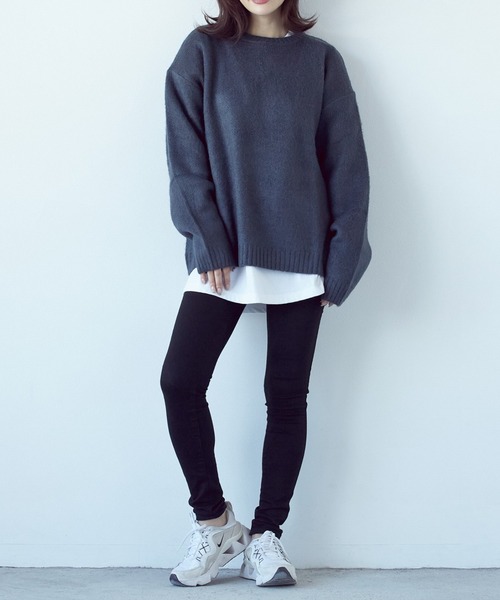 Bling Leads（ブリングリーズ）の「【RES】【Bling leads】クルーネックモヘアタッチオーバーサイズプルオーバー（ニット/セーター・レディース・チャコール/ブラック/ブラック×レッド/グレー系/グリーン系1/ライトグレー/グリーン/グリーン系/マスタード/ベージュ系/ブルー・M/L）」の15枚目の写真