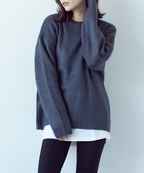 Bling Leads（ブリングリーズ）の「【RES】【Bling leads】クルーネックモヘアタッチオーバーサイズプルオーバー（ニット/セーター・レディース・チャコール/ブラック/ブラック×レッド/グレー系/グリーン系1/ライトグレー/グリーン/グリーン系/マスタード/ベージュ系/ブルー・M/L）」の19枚目の写真