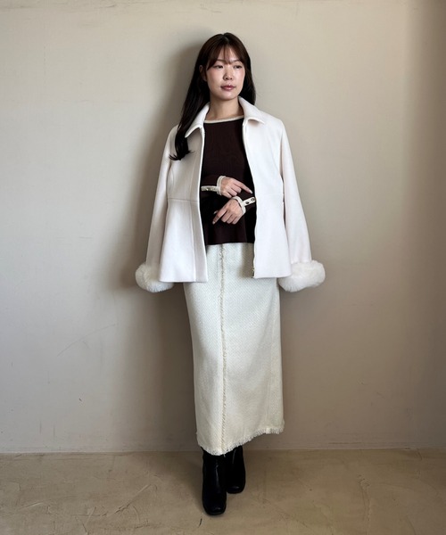 MISCH MASCH（ミッシュマッシュ）の「一部店舗限定  2way袖ファーペプラムコート（チェスターコート・レディース・ブルー/グレー/アイボリー・ﾌﾘ-）」の19枚目の写真