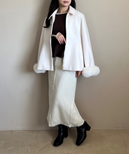 MISCH MASCH（ミッシュマッシュ）の「一部店舗限定  2way袖ファーペプラムコート（チェスターコート・レディース・ブルー/グレー/アイボリー・ﾌﾘ-）」の18枚目の写真