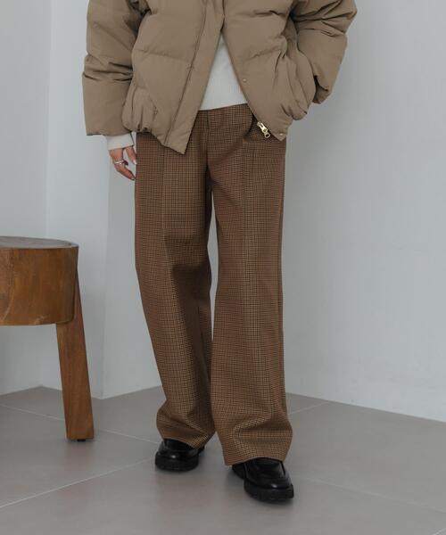 URBAN RESEARCH(アーバンリサーチ)の「ウールブレンドチェックワイドパンツ(その他パンツ・レディース・キャメル/グレー系その他・38/36/40)」の2枚目の写真